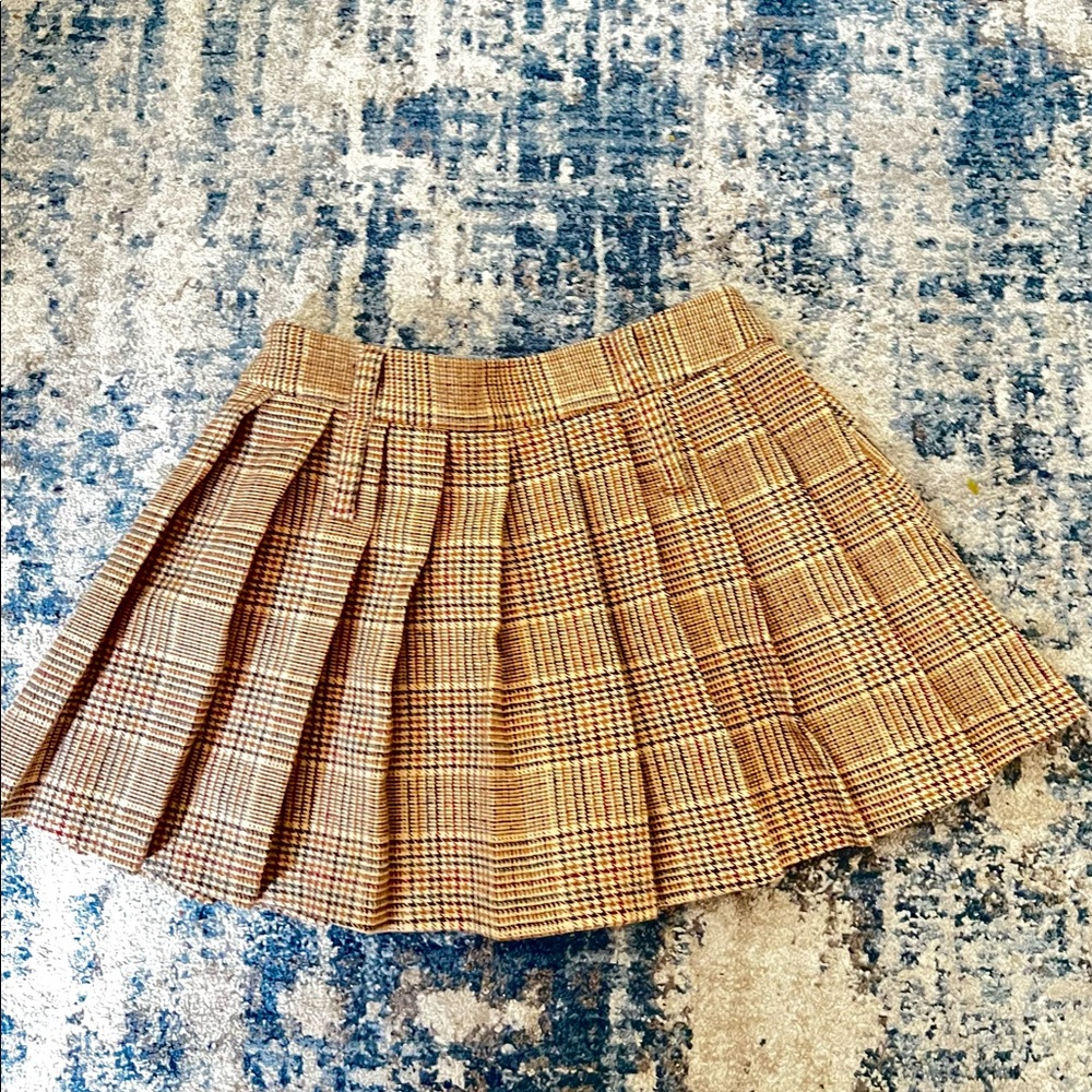 Plaid micro mini skirt!